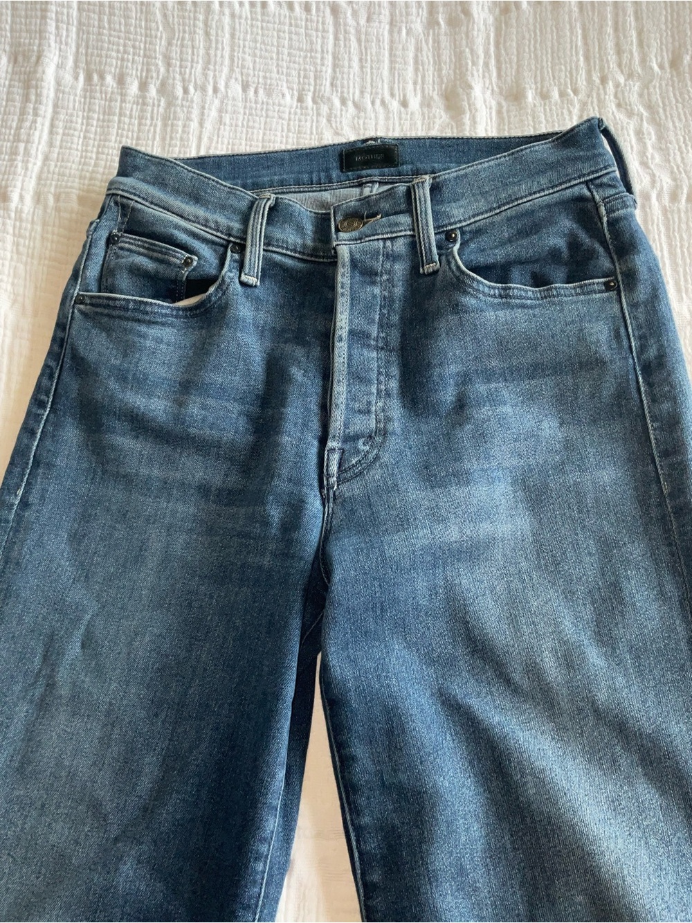 MOTHER Tomcat Roller Fray Jeans - Picture 4 of 7